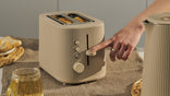 CHiATO Breakfast set – heatPLAY Kettle & toastPLAY Toaster – Light Sand