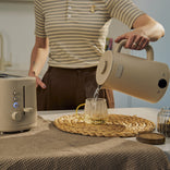 CHiATO Breakfast set – heatPLAY Kettle & toastPLAY Toaster – Light Sand