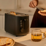 CHiATO Breakfast set – heatPLAY Kettle & toastPLAY Toaster – Black